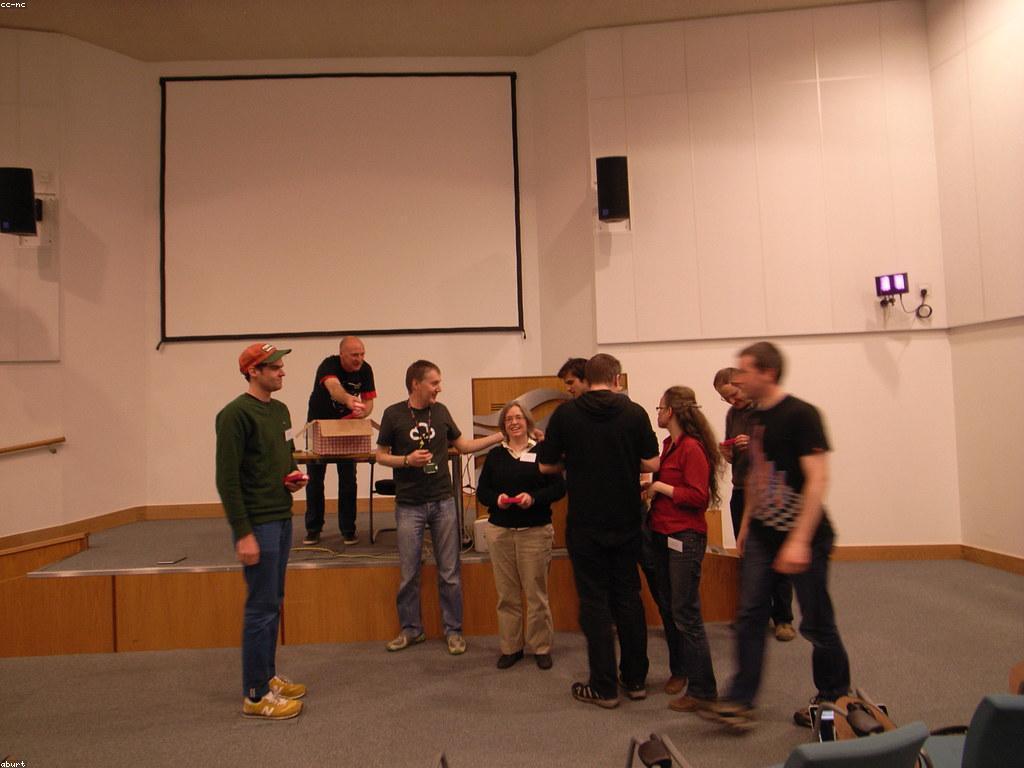 ការបញ្ជាក់ពីប្រវត្តិរូបអ្នកឈ្នះ: ជឿជាក់និងការបង្ហាញ