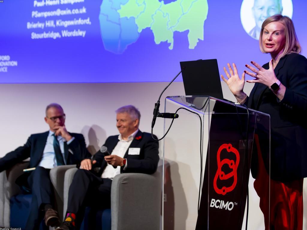 ច្បាប់និងការនាំចេញ: ធ្វើការពិចារណាដល់នូវលទ្ធភាពពិភពលោក